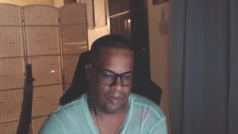 Snapshot of toni2814 chatting on 06/16/26, 02:14 Antonio online show from 06/16/26, 02:14