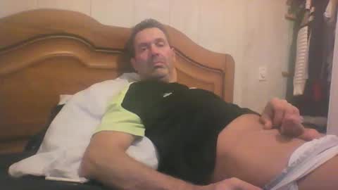 tonio358965 online show from 09/16/25, 06:31