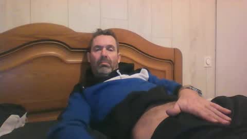 tonio358965 online show from 10/30/25, 05:57