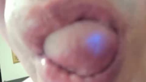 tony20250 online show from 11/06/25, 04:41