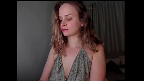 Snapshot of tony_and_alice chatting on 03/07/25, 12:04 Tony and Alice online show from 03/07/25, 12:04