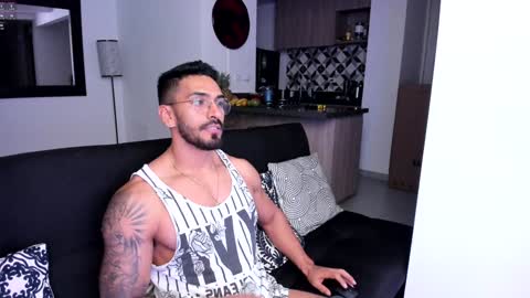 tony muscle1 online show from 01/18/25, 04:37