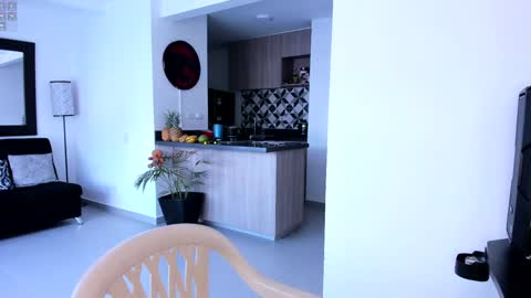 tony muscle1 online show from 01/18/25, 09:02