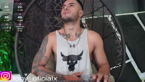 Snapshot of tony_newmen chatting on 02/02/25, 11:19 tony online show from 02/02/25, 11:19