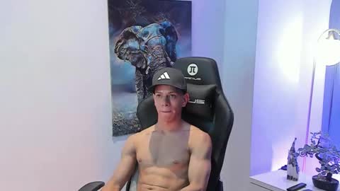 tony_petrov online show from 09/29/25, 01:22