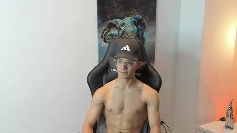 tony_petrov online show from 09/30/25, 09:58