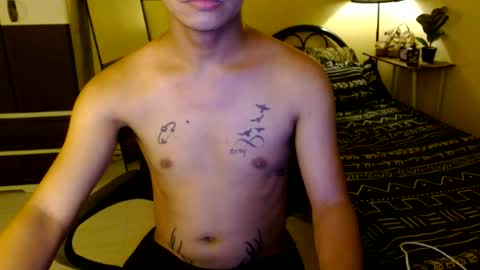 Snapshot of tony_twink0205 chatting on 06/23/26, 04:38 TONY online show from 06/23/26, 04:38