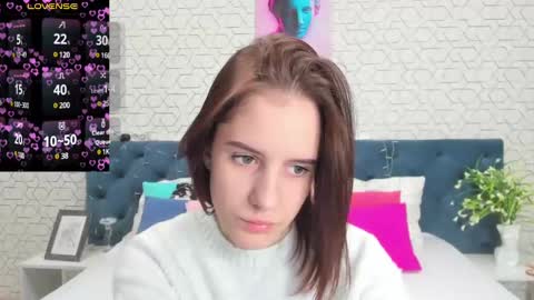 Snapshot of tonya_gray chatting on 12/13/24, 01:48 tonya_gray online show from 12/13/24, 01:48