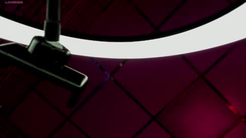 Snapshot of tonya_gray chatting on 02/19/25, 06:00 tonya_gray online show from 02/19/25, 06:00