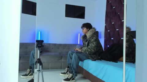 Tony Benedetti online show from 03/08/26, 02:04