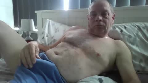 tonygibbson62 online show from 04/18/26, 11:25