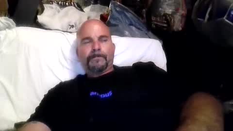 Snapshot of tonyizhere0211 chatting on 06/10/26, 11:20 tonyizhere0211 online show from 06/10/26, 11:20