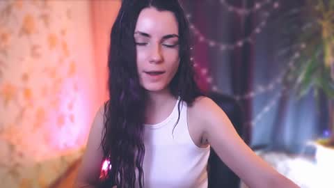 Snapshot of too_beautiful chatting on 01/17/25, 07:38 Elizabeth online show from 01/17/25, 07:38