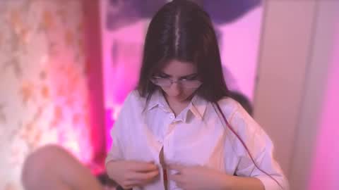 Snapshot of too_beautiful chatting on 02/27/25, 04:53 Elizabeth online show from 02/27/25, 04:53