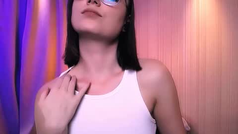 Snapshot of too_beautiful chatting on 12/03/25, 06:50 Elizabeth online show from 12/03/25, 06:50