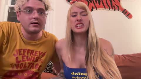 toobna2 online show from 09/20/25, 02:56