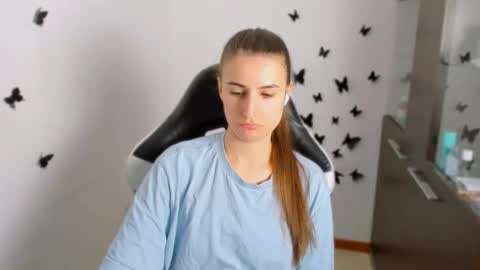 Alisson online show from 09/30/25, 03:50