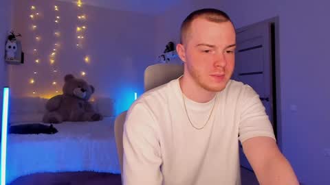 Snapshot of toohornyserj chatting on 12/09/24, 11:34 toohornyserj online show from 12/09/24, 11:34