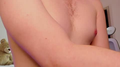 Snapshot of toohornyserj chatting on 12/17/24, 12:23 toohornyserj online show from 12/17/24, 12:23