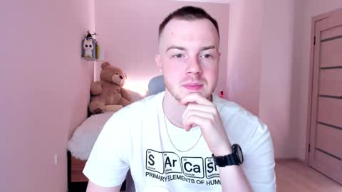 Snapshot of toohornyserj chatting on 01/06/25, 07:56 toohornyserj online show from 01/06/25, 07:56