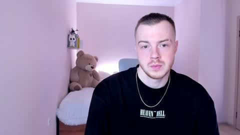 Snapshot of toohornyserj chatting on 01/09/25, 07:50 toohornyserj online show from 01/09/25, 07:50