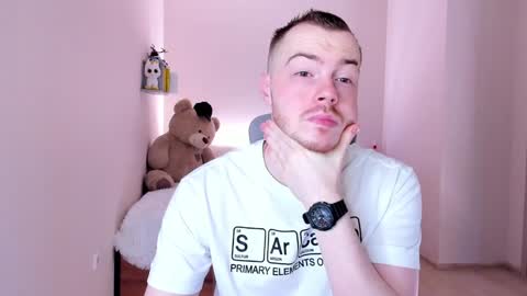 Snapshot of toohornyserj chatting on 01/12/25, 08:36 toohornyserj online show from 01/12/25, 08:36