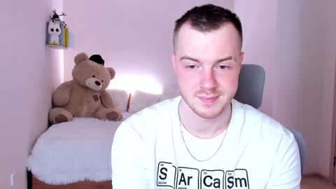 Snapshot of toohornyserj chatting on 01/13/25, 02:50 toohornyserj online show from 01/13/25, 02:50