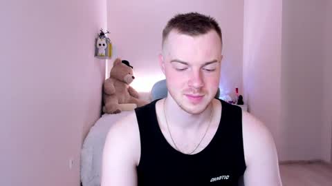 Snapshot of toohornyserj chatting on 01/24/25, 08:32 toohornyserj online show from 01/24/25, 08:32