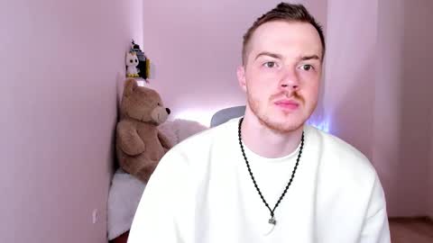 Snapshot of toohornyserj chatting on 02/13/25, 10:11 toohornyserj online show from 02/13/25, 10:11