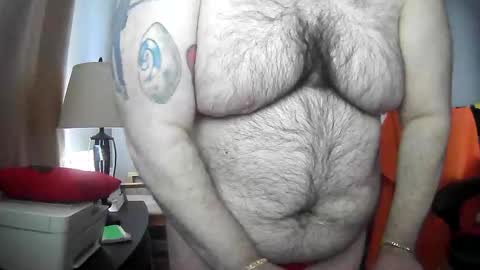 tooprettyfourprison online show from 12/01/25, 04:01