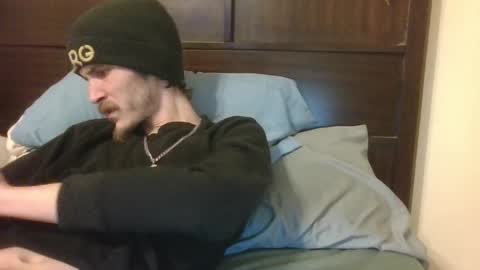 Snapshot of tootall803 chatting on 01/12/25, 04:42 TooTall803 online show from 01/12/25, 04:42