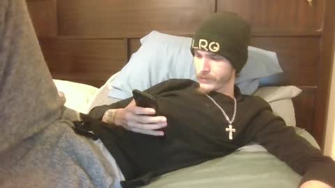 Snapshot of tootall803 chatting on 01/17/25, 05:00 TooTall803 online show from 01/17/25, 05:00