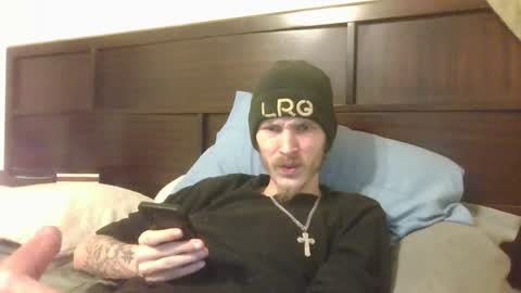 Snapshot of tootall803 chatting on 01/19/25, 04:44 TooTall803 online show from 01/19/25, 04:44