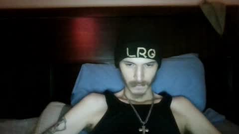 Snapshot of tootall803 chatting on 02/04/25, 04:26 TooTall803 online show from 02/04/25, 04:26