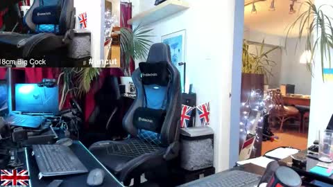 topalphaboss online show from 11/16/25, 04:40