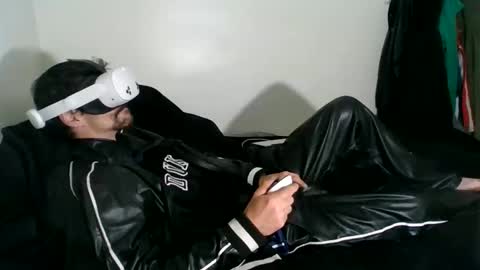 Snapshot of topdogintraining93 chatting on 06/09/26, 08:04 SagMeOreduceMe online show from 06/09/26, 08:04