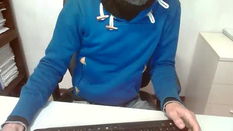 Topg84 online show from 12/15/25, 05:50