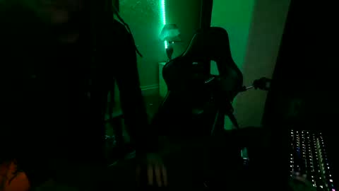 Snapshot of topplesstable18075 chatting on 01/26/25, 05:02 topplesstable18075 online show from 01/26/25, 05:02