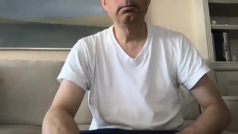 Snapshot of topspin69 chatting on 09/27/25, 02:22 topspin69 online show from 09/27/25, 02:22