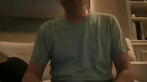 Snapshot of topspin69 chatting on 07/08/26, 04:39 topspin69 online show from 07/08/26, 04:39
