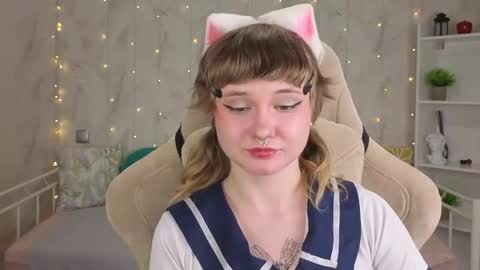 Tori online show from 05/15/26, 11:34