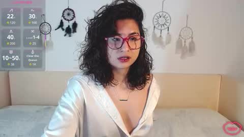 tori_just online show from 10/10/25, 05:34