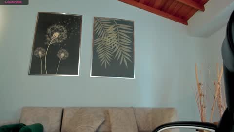 Tori Cross online show from 01/21/25, 03:21