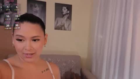 Tori Cross online show from 01/18/26, 06:23