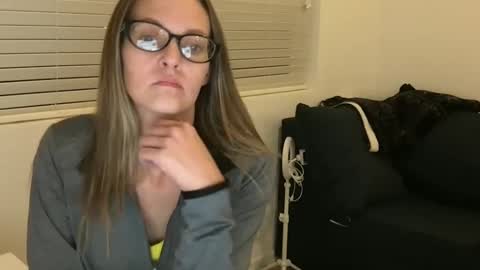 Tori Ryann online show from 12/21/24, 11:22