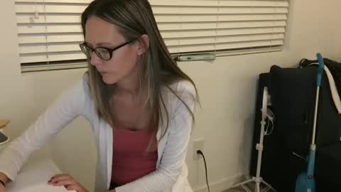 Tori Ryann online show from 01/03/25, 08:43