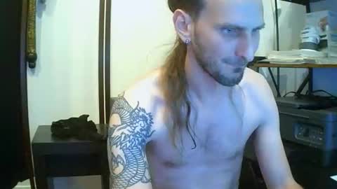 Tornado2156 online show from 12/05/25, 04:32