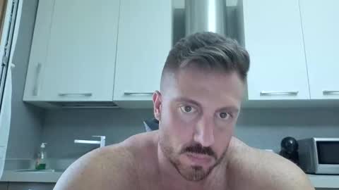 Snapshot of toro_arrapato chatting on 06/08/26, 01:00 toro_arrapato online show from 06/08/26, 01:00