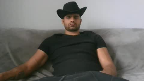 Snapshot of toronto029 chatting on 11/03/25, 04:41 hassanfunn at g m ail only local and clean no males online show from 11/03/25, 04:41