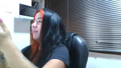 karla online show from 12/22/25, 06:27